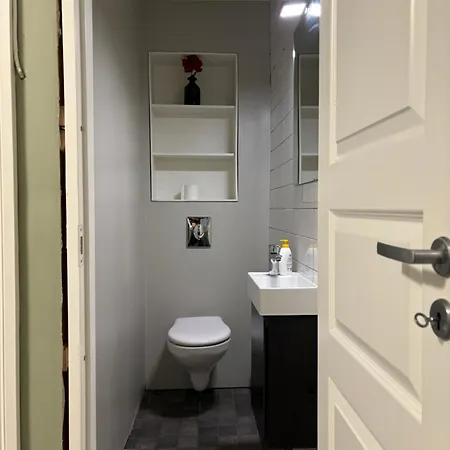 Mountain S Edge Ostello *